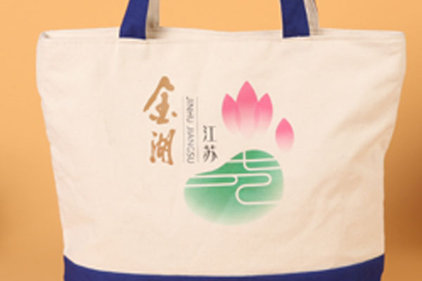 logo采用热转印工艺